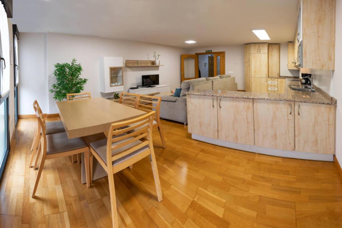 Apartamento Baztan Berri Elizondo Bagian luar foto