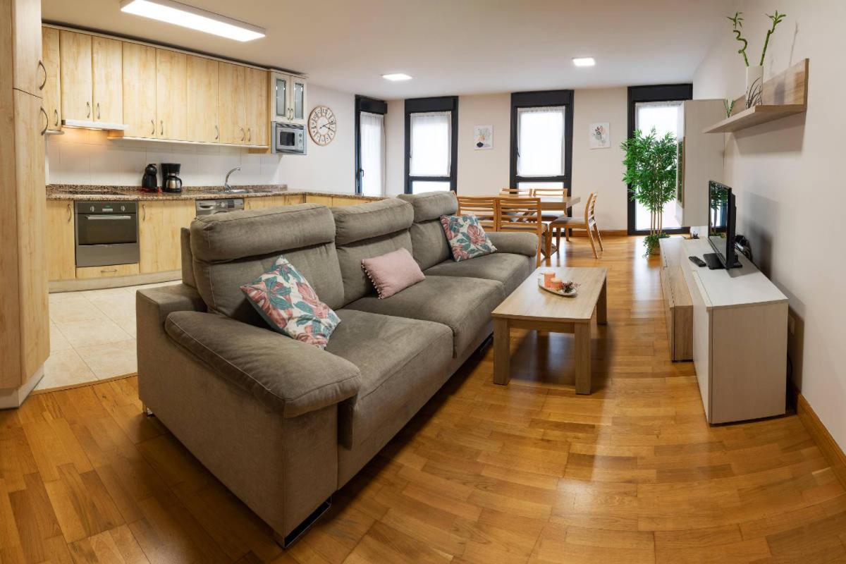 Apartamento Baztan Berri Elizondo Bagian luar foto