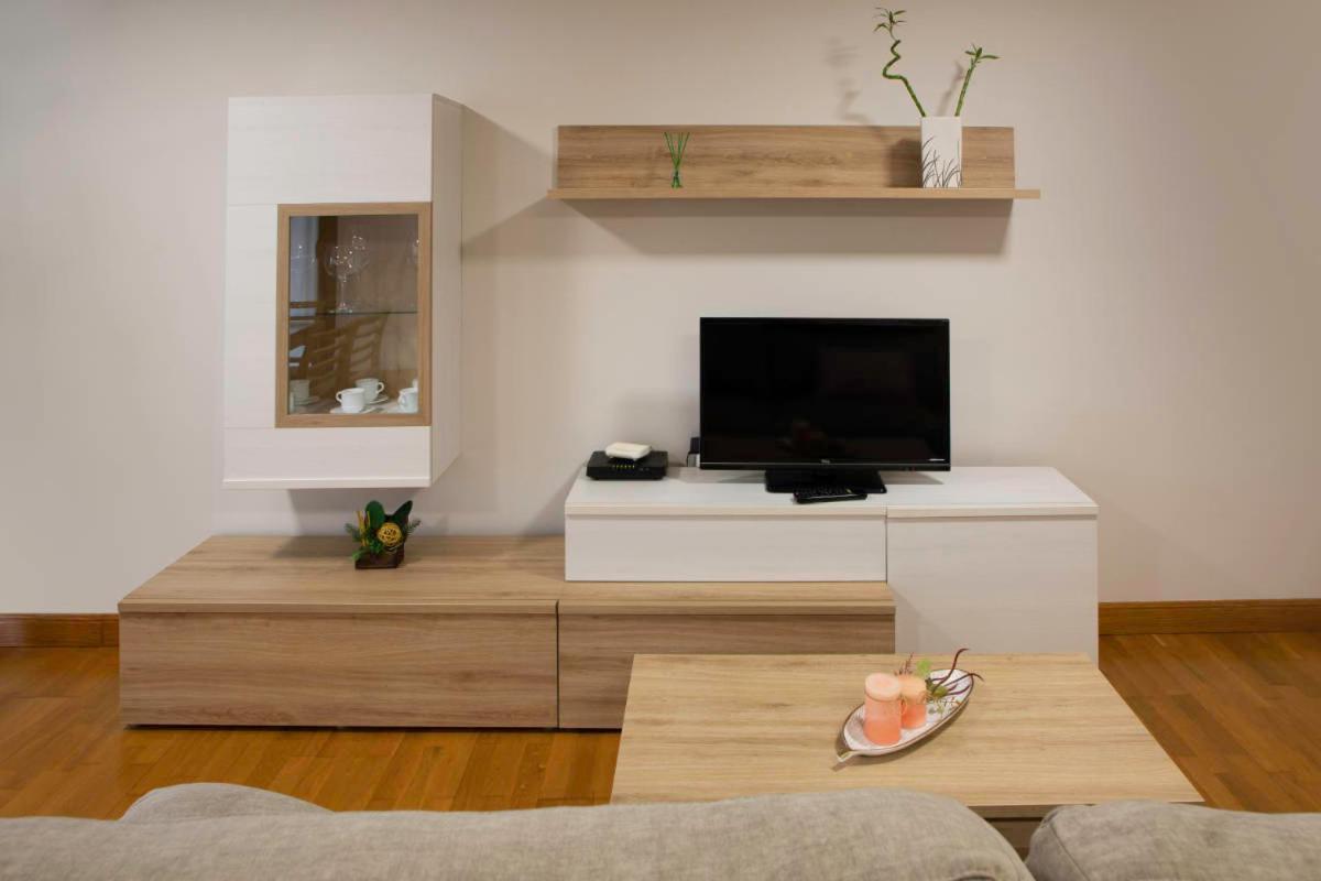 Apartamento Baztan Berri Elizondo Bagian luar foto